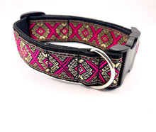 Load image into Gallery viewer, Detailed dog collar