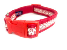 Load image into Gallery viewer, HEART COLLAR
